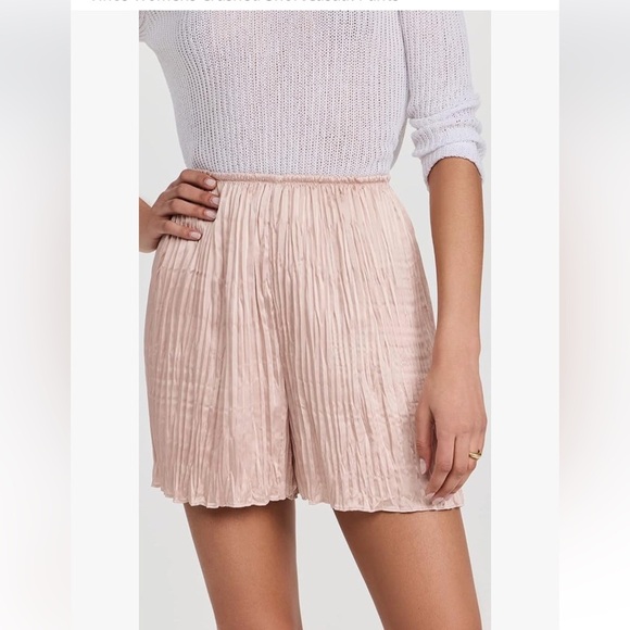 Vince pale pink crinkle pleats shorts sz XS - Picture 3 of 14
